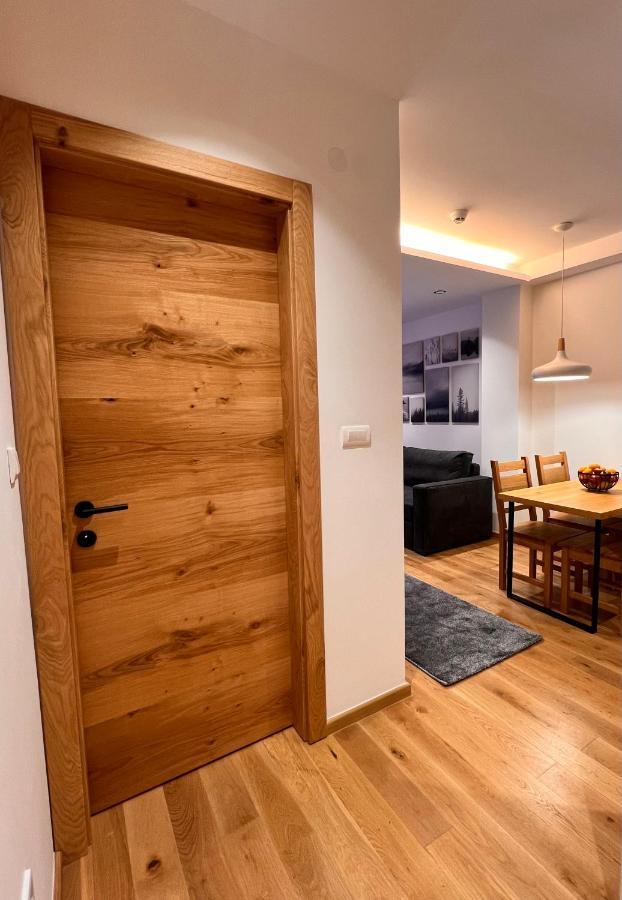 Apartment 202 - Aparthotel Zlatni Javor ヤホリナ エクステリア 写真